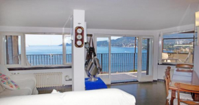 NAUTILUS VISTA MARE MOZZAFIATO a 180 GRADI- POSTO AUTO PRIVATO - 2 CAMERE MATRIMONIALI più 1 DIVANO LETTO SINGOLO-SKY,NETFLIX, Rapallo